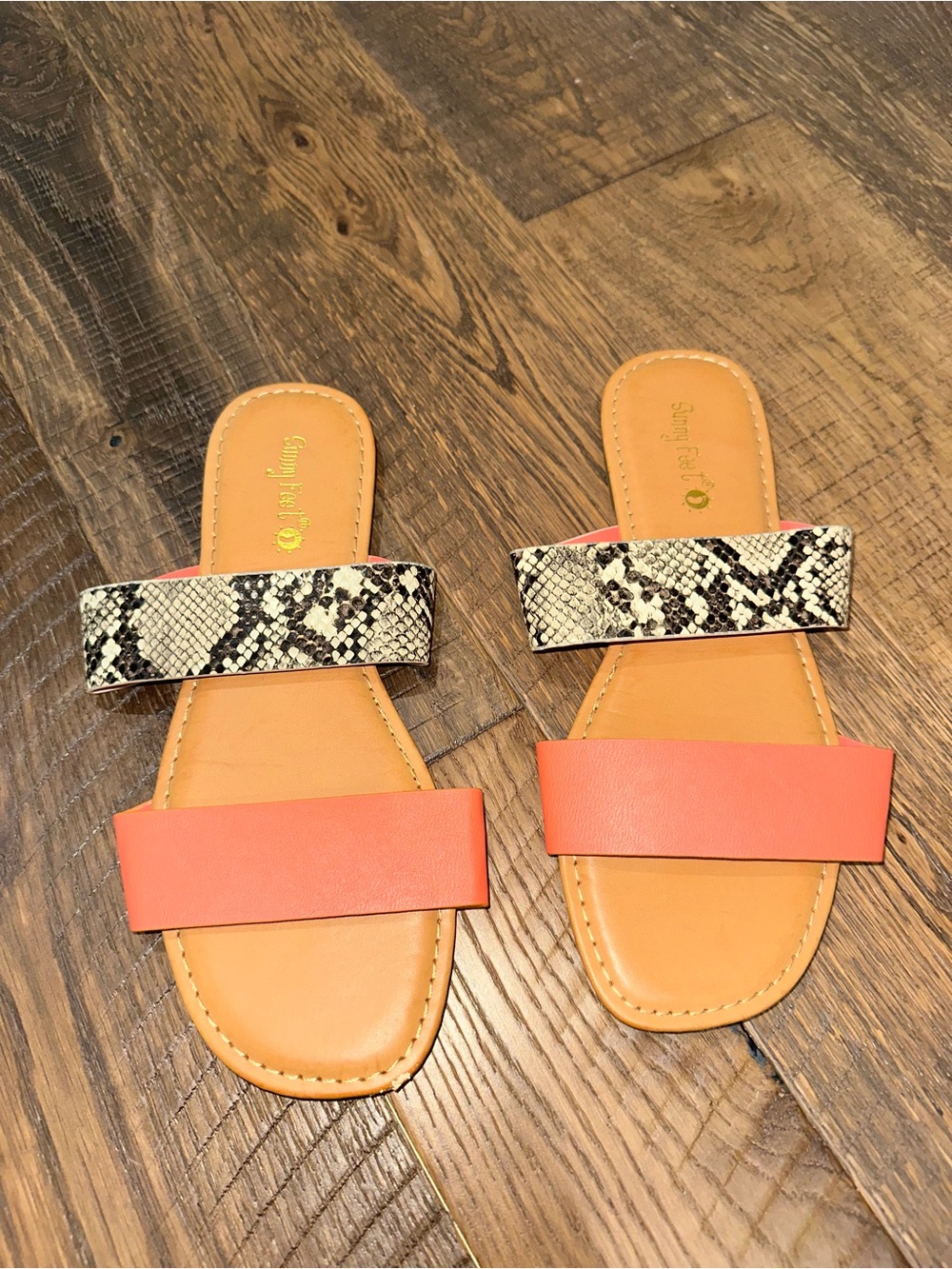 Sunny Feet Slid On Sandals